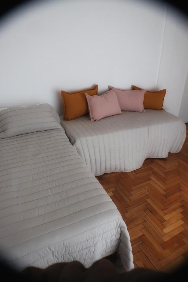 Dormi A 100 Metros De Tu Artista Favorito Tu Idolo A Solo Un Paso Movistar Arena Appartement Buenos Aires Buitenkant foto